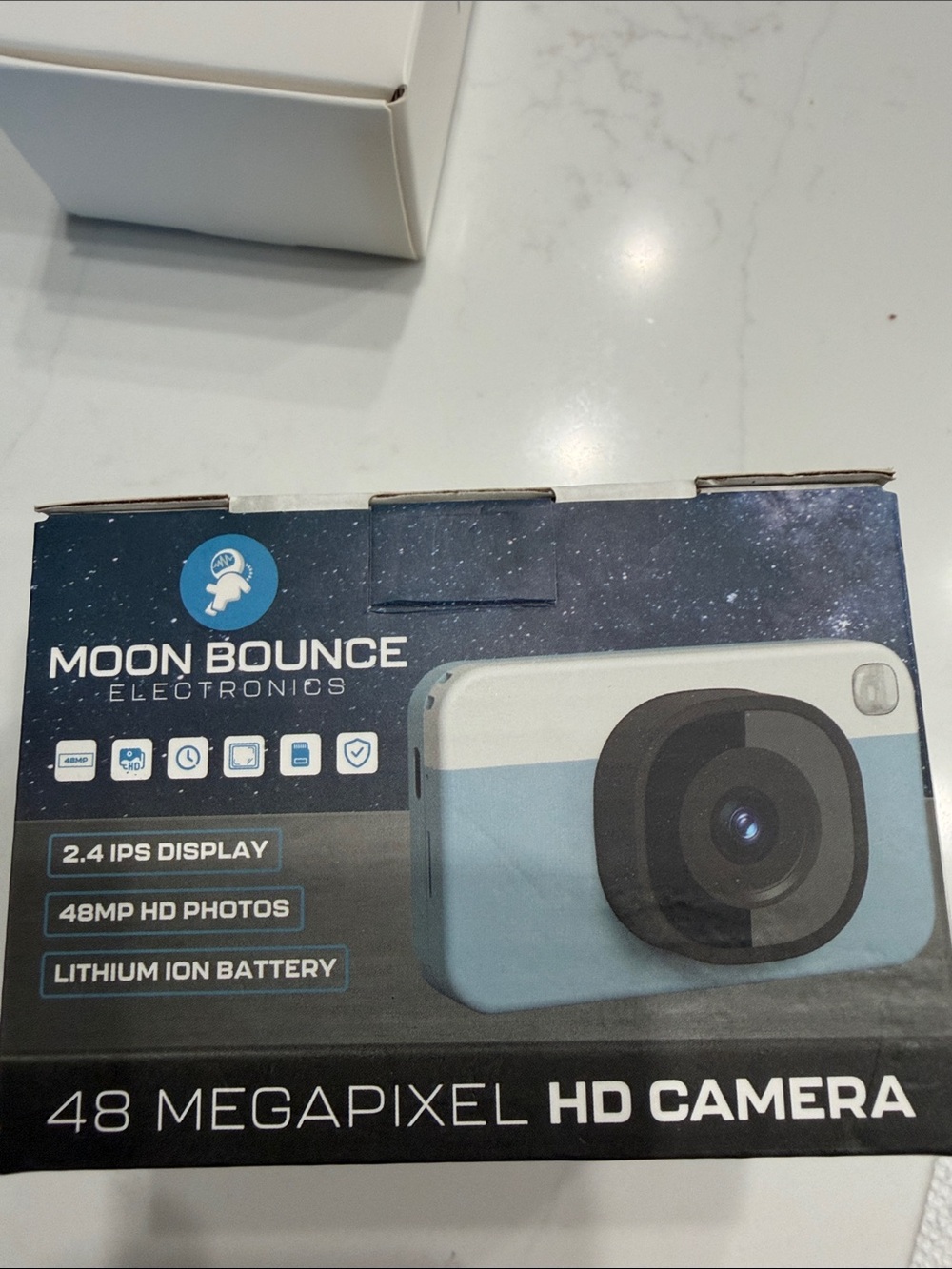 Moon Bounce 48MP HD Camera - Light Blue & White